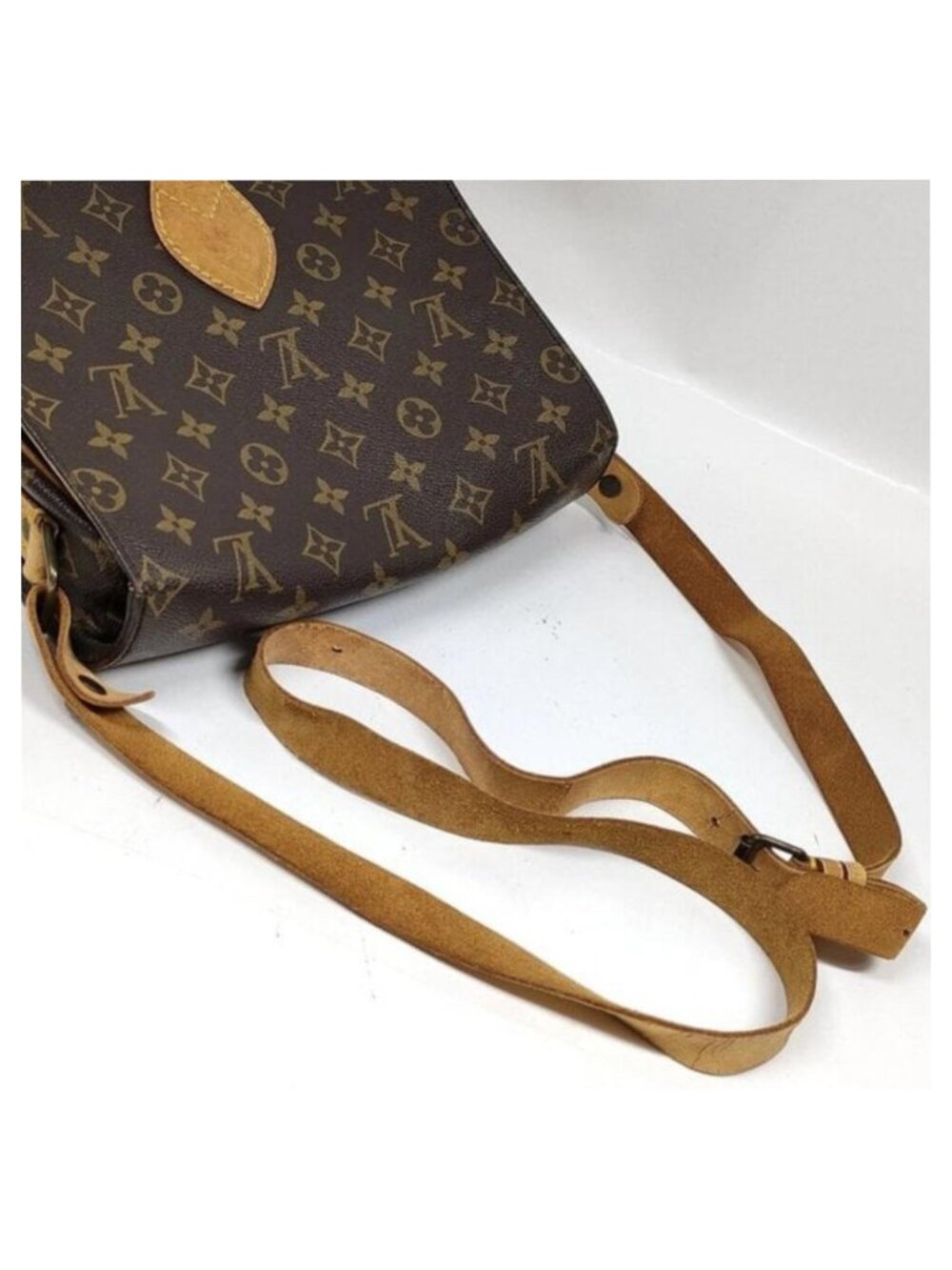 Authentic Louis Vuitton Cartouchiere GM Monogram Crossbody Bag - Picture 5 of 10
